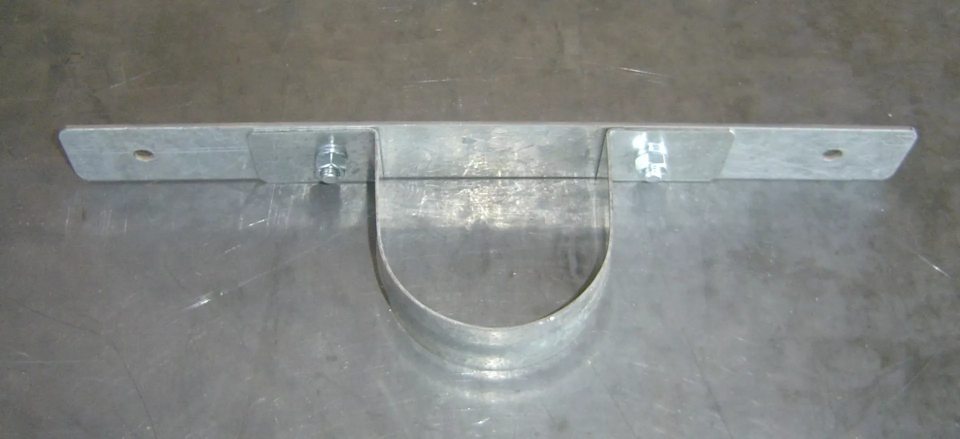 Pole saddles
